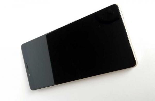 Обзор Sony Xperia L3: бюджетного и неоднозначного смартфона