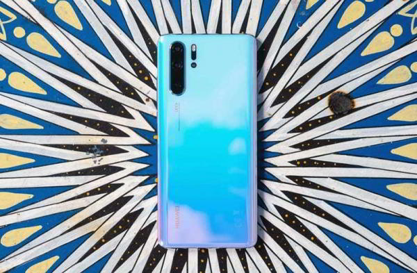 Обзор Huawei P30 Pro: уникальный и удобный камерофон
