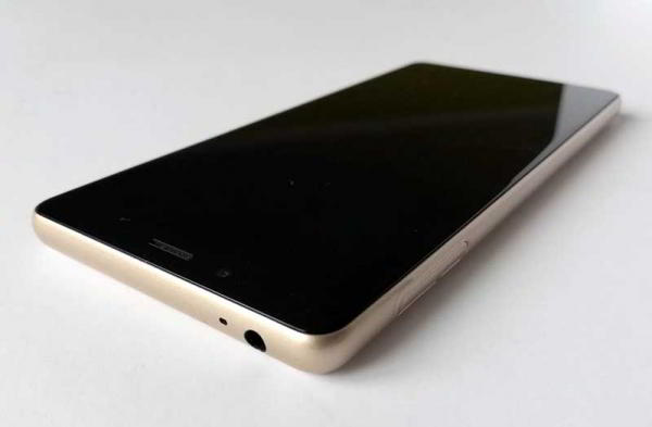 Обзор Sony Xperia L3: бюджетного и неоднозначного смартфона