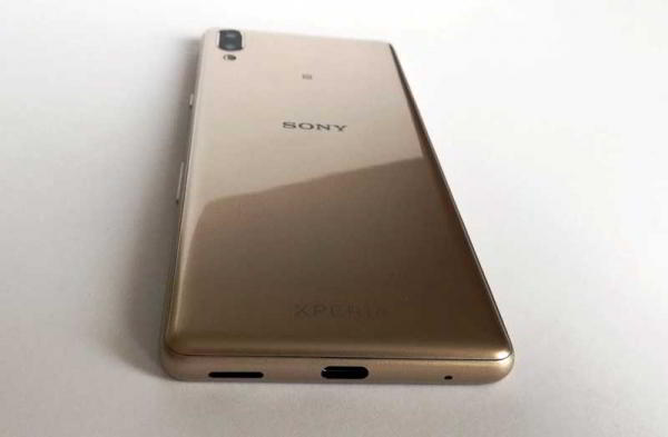 Обзор Sony Xperia L3: бюджетного и неоднозначного смартфона