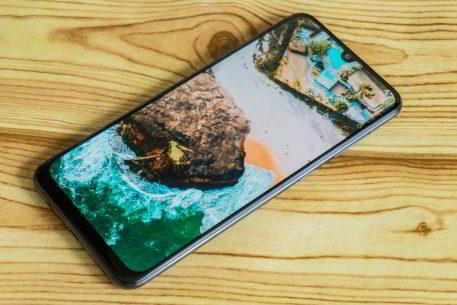 Обзор Samsung Galaxy A30 — самый сбалансированный середнячок?