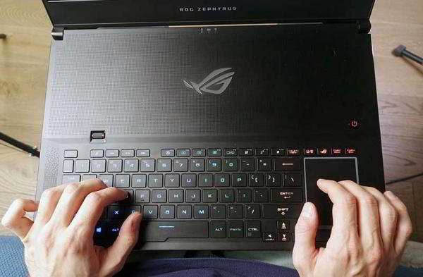 Обзор Asus ROG Zephyrus S GX701 игрового ноутбука, возомнившего себя ПК