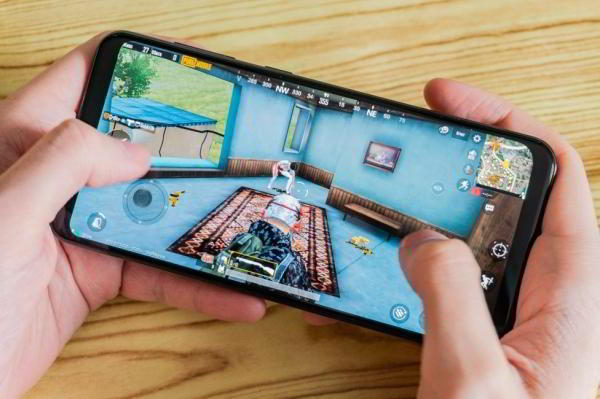 Обзор Samsung Galaxy A30 — самый сбалансированный середнячок?