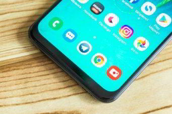 Обзор Samsung Galaxy A30 — самый сбалансированный середнячок?