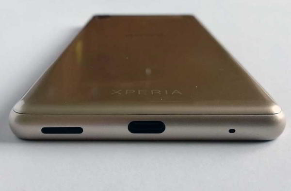 Обзор Sony Xperia L3: бюджетного и неоднозначного смартфона