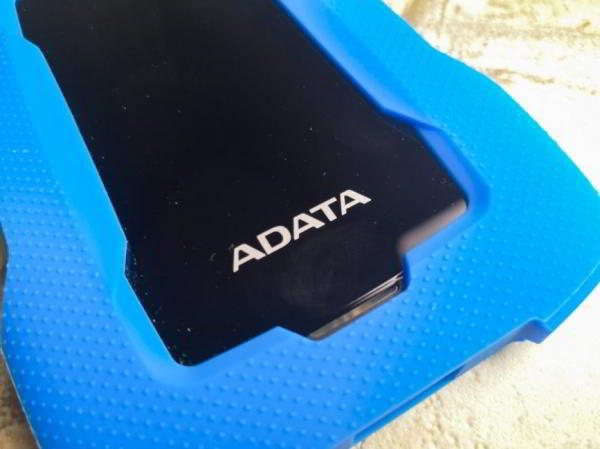 Обзор внешнего HDD ADATA HD330: Тонко и прочно