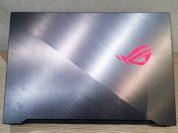 Обзор ноутбука ASUS ROG Strix Scar II GL704GW: любые игры по плечу