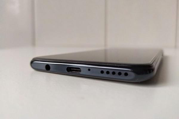 Обзор Huawei P30 Lite: бюджетный вариант флагмана