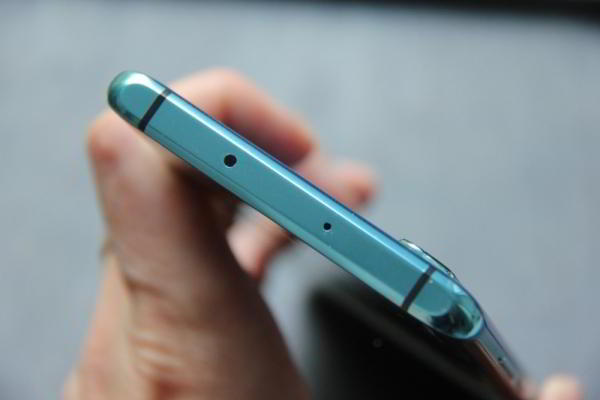 Обзор Huawei P30 Pro: на пути к идеальному смартфону