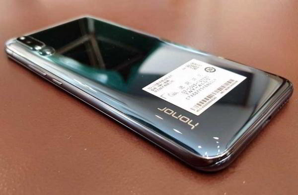 Обзор смартфона Honor Magic 2: яркого слайдера без рамок