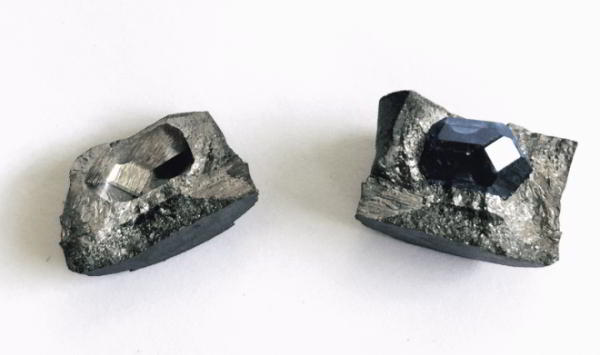 Тела умерших людей теперь можно превращать в превосходные алмазы Тела умерших людей теперь можно превращать в превосходные алмазы