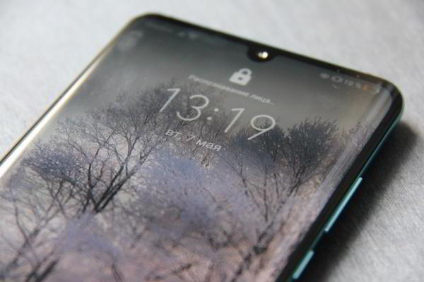 Обзор Huawei P30 Pro: на пути к идеальному смартфону