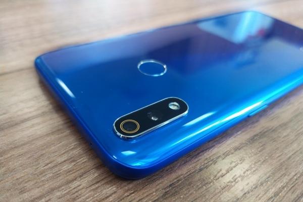 Обзор смартфона realme 3 Pro: недорогой смартфон с интересными возможностями