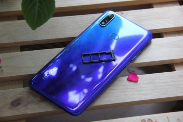 Обзор смартфона realme 3 Pro: недорогой смартфон с интересными возможностями