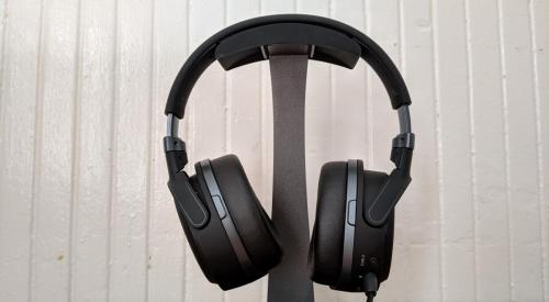 Audeze Mobius review: This gimmick-ridden headset doesn't need the gimmicks to sound great