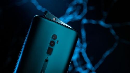 5G doesn't just need to be fast – it needs to be free