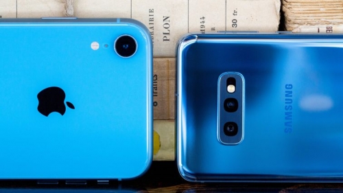 Samsung accused of misleading customers on Galaxy S 'water resistance'
