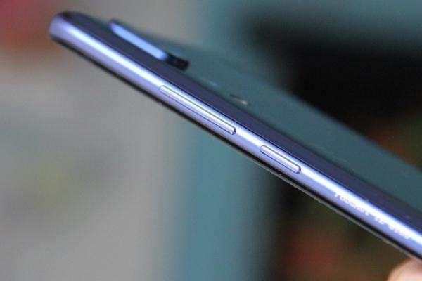 Обзор смартфона ZTE Axon 10 Pro: почти как флагман, но вдвое дешевле