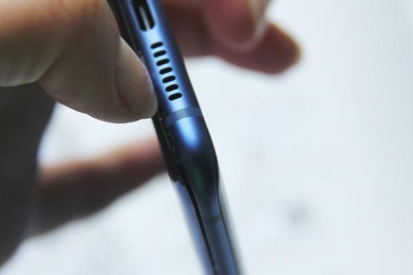 Обзор смартфона ZTE Axon 10 Pro: почти как флагман, но вдвое дешевле