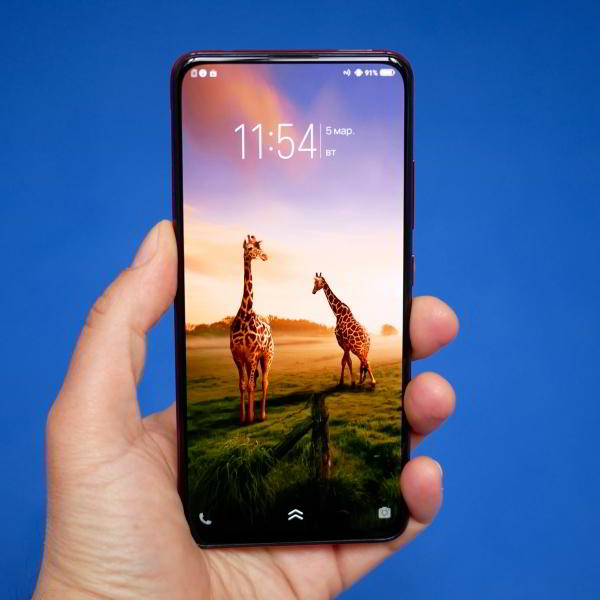 Обзор смартфона Vivo V15 Pro: с "выпрыгивающей" селфи-камерой